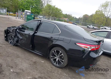 2018 Toyota Camry Se из США, поврежденный, VIN 4T1B11HK8JU641372